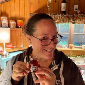 Meet your Posher, Elizabeth